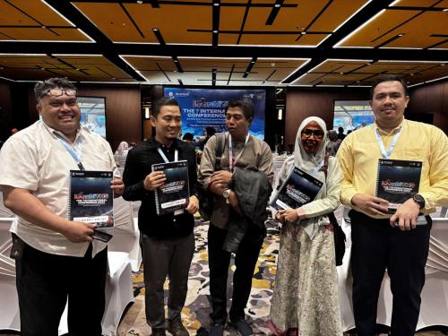 Seminar International (4)